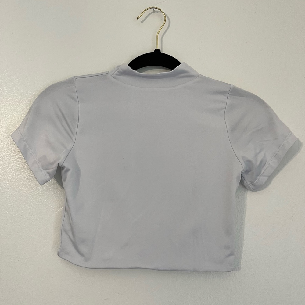 Women's white shirt, short, size extra small